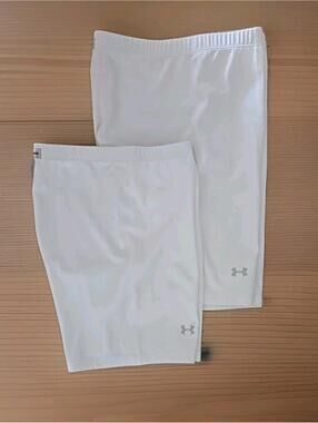 Lot Of 2 Under Armour Shorts Spandex Women's XL White Athletic Workout